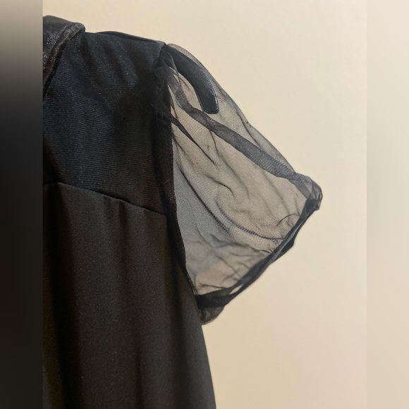 Gothic black Peter Pan neckline with tulle bottom and cap puff sheer sleeve NWT - Picture 2 of 7